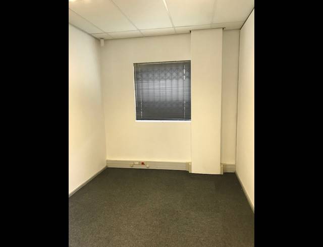 645M² OFFICE TO LET IN SPRINGFIELD